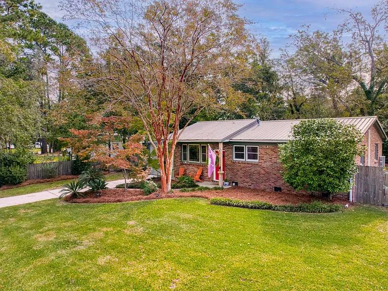 1157 Oxbow Dr — Photo 39