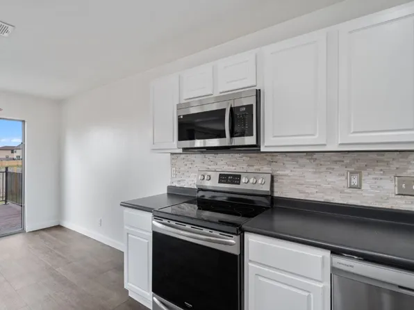410 Tower Dr, Kyle, TX 78640