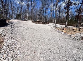 1036 Erie Trail Dr, Perryville, MO