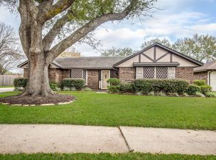 1429 N Park Ridge Dr, Deer Park, TX 77536