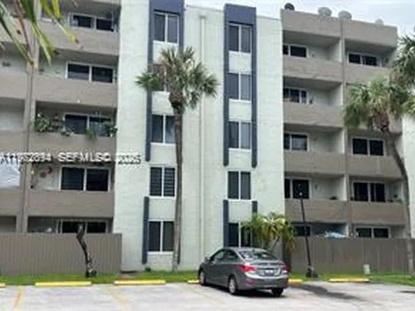 10000 NW 80th Ct APT 2301, Hialeah Gardens, FL 33016
