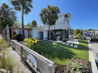 4907 Oxford Dr, Sarasota, FL 34242