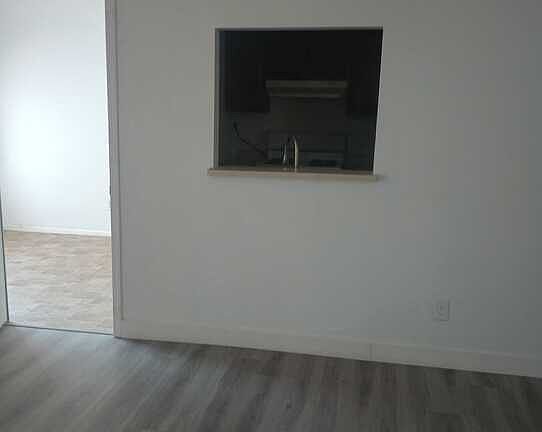 4th image of 2883 Wheelwright Dr APT A