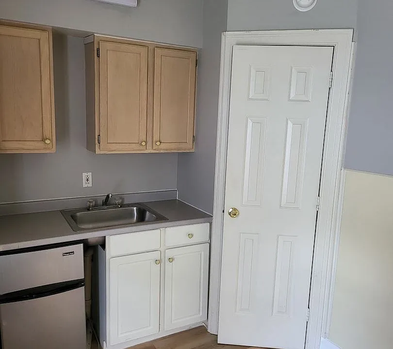4 Morgan St