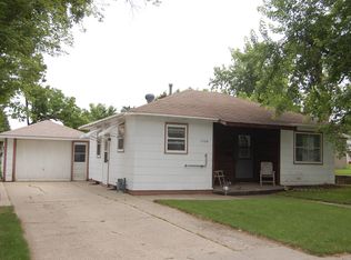 1739 Dover St, Worthington, MN 56187