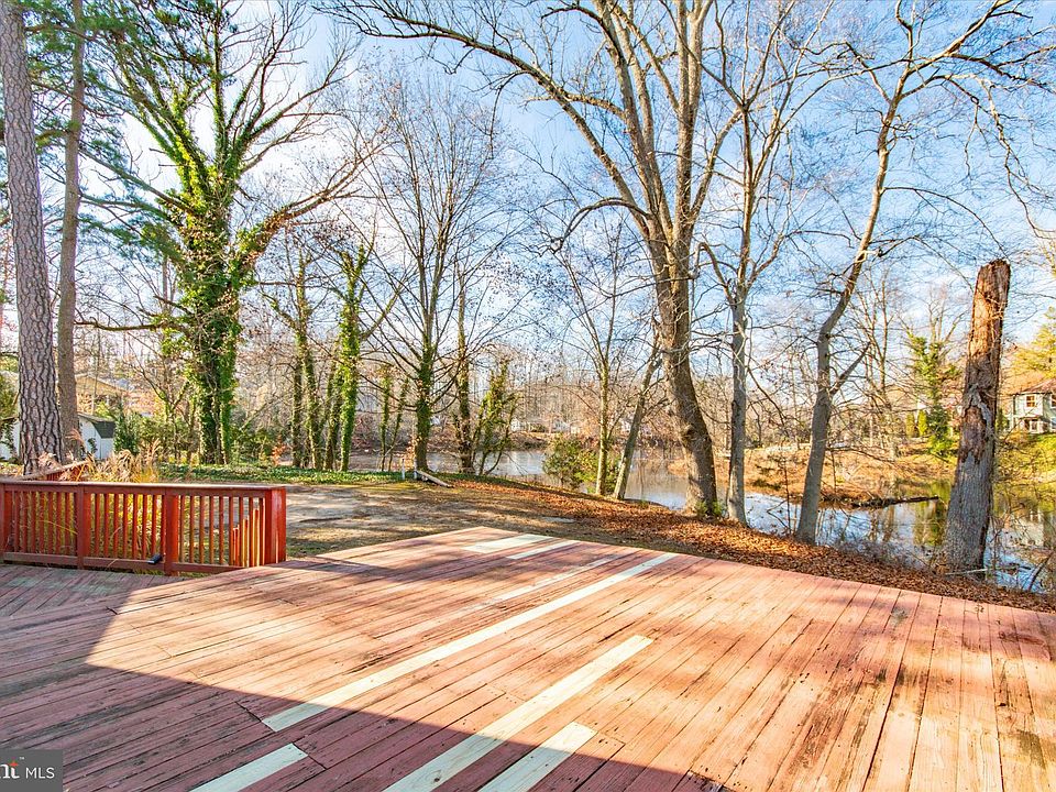 445 Lake Blvd, Lindenwold, NJ 08021 Zillow