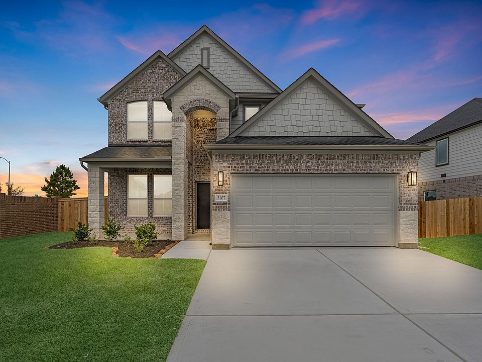 1st image of 3107 Spitfire Dr