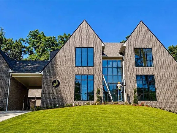 3157 Woodrow Way NE, Brookhaven, GA 30319