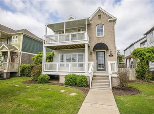 691 N Rupple Rd, Fayetteville, AR 72704