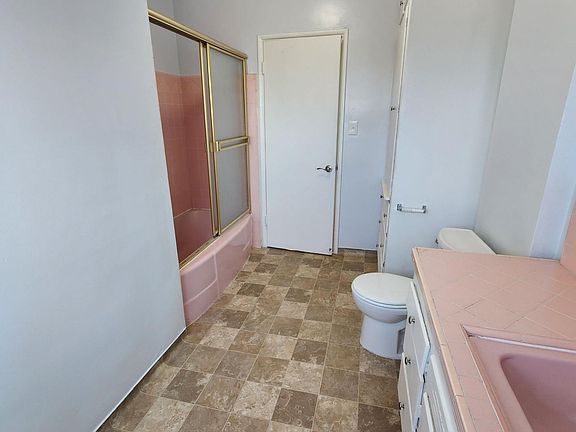 4th image of 2344 S Atlantic Blvd APT D