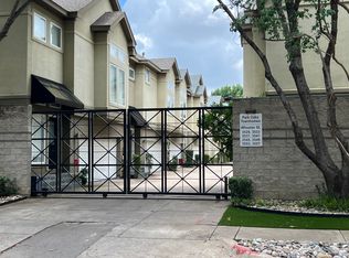 3532 Cedarplaza Ln, Dallas, TX 75209