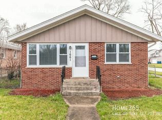 1661 Hilltop Ave, Chicago Heights, IL 60411