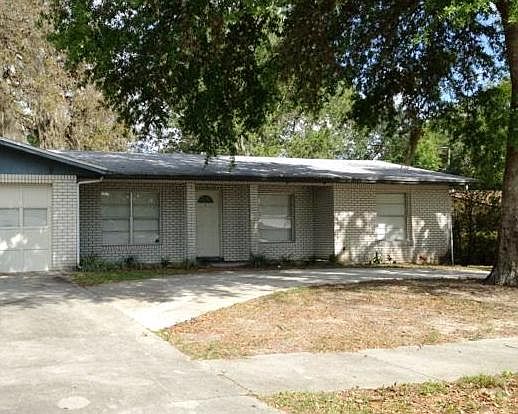 1st image of 227 Holly Ln