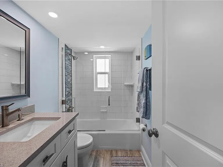 1100 8th Ave S #226G — Photo 23