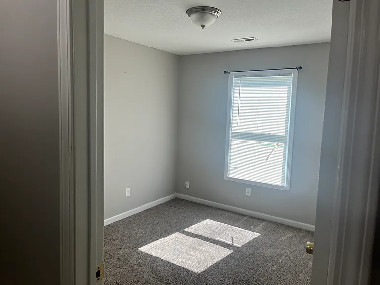 7018 SW Wheatfield Ln — Photo 10