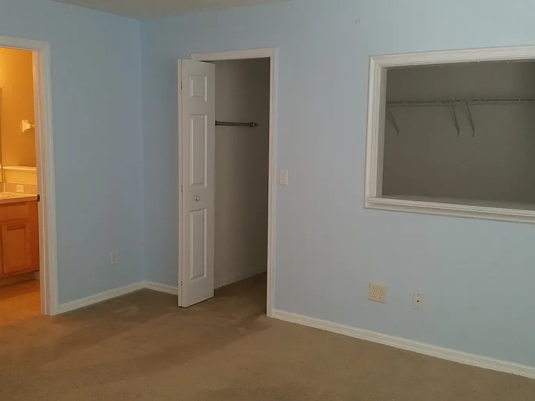 Master Bedroom i with walking closet