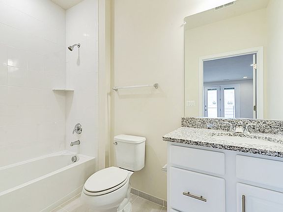 4th image of 7834 Olivet Ct