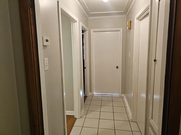 114 Fairlane Dr — Photo 10