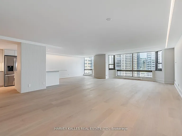 1166 Bay St #1703 — Photo 4