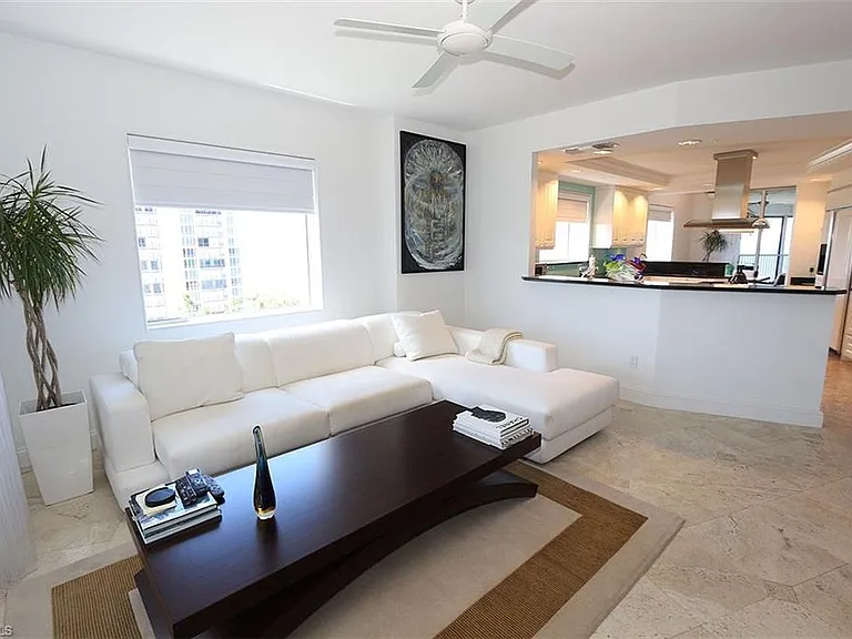 8665 Bay Colony Dr #901 — Photo 13