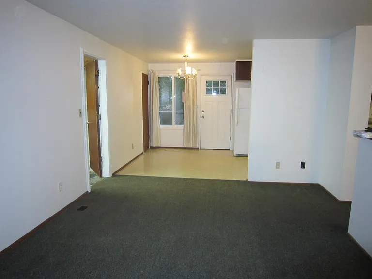 Dining Area Main Floor