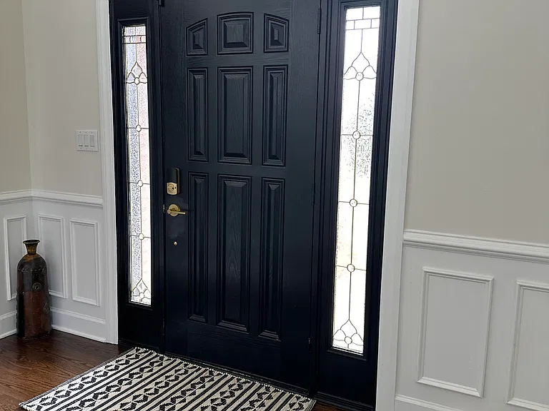 209 Samuel Ct #1 — Photo 3