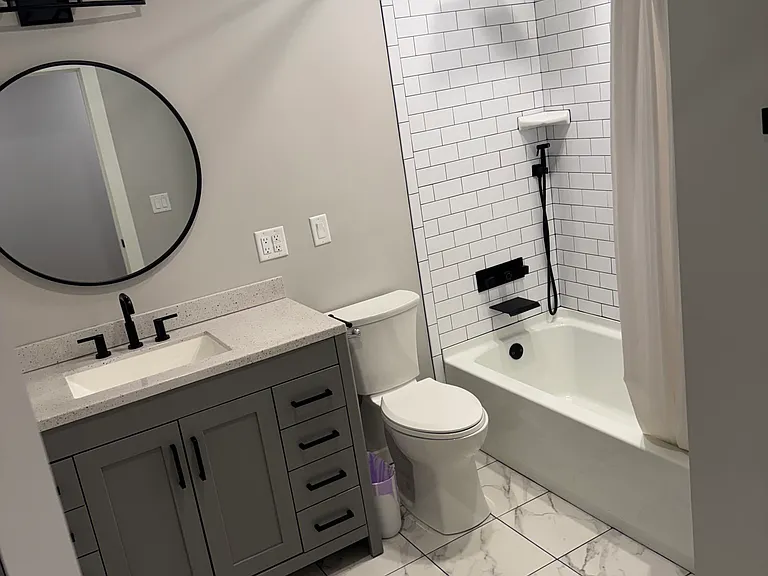 1301 Greene Ct — Photo 16