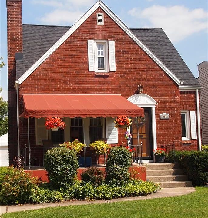 1st image of 215 Louvaine Dr