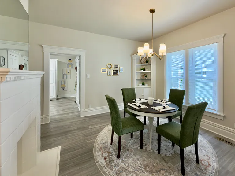 606 Front St — Photo 13