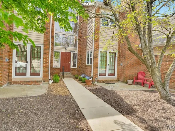 1316 Holgate Dr Unit G5, Ballwin, MO 63021