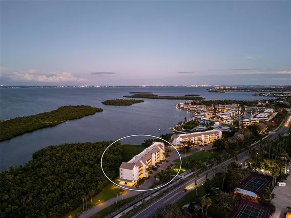 4540 GULF OF MEXICO DRIVE #204, LONGBOAT KEY, FL 34228
