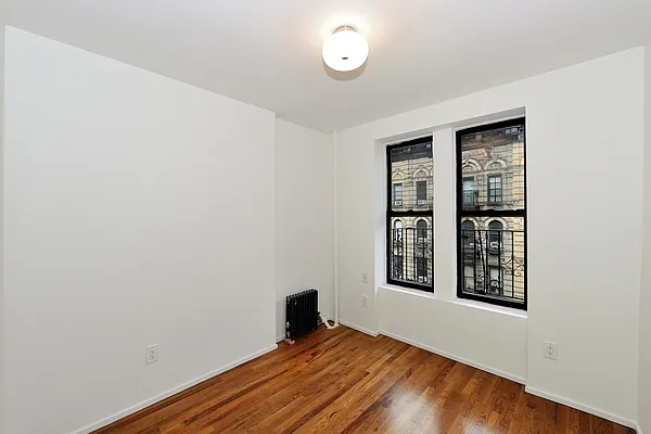 Rented by Aether Property Group | media 19