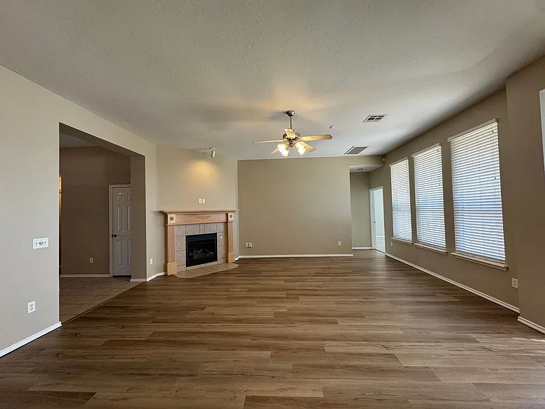 2532 NW 179th Ct — Photo 42