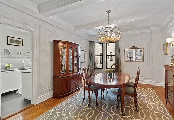 3rd image of 322 W 72nd St #12B
