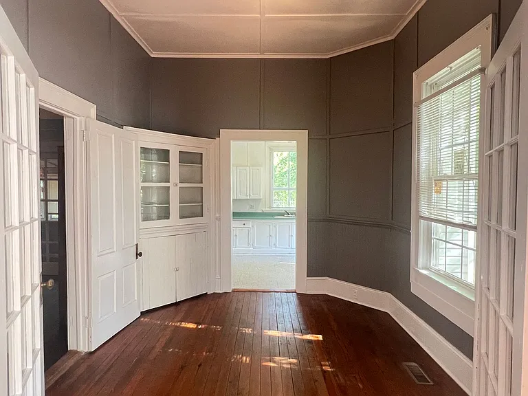 310 Central Ave — Photo 15