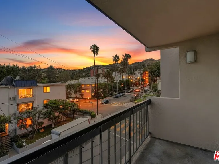 7320 Hawthorn Ave #203 — Photo 30