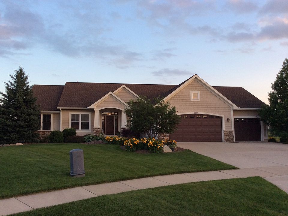 1st image of 2394 Stable Dr