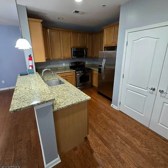 706 Brook Hollow Dr — Photo 7