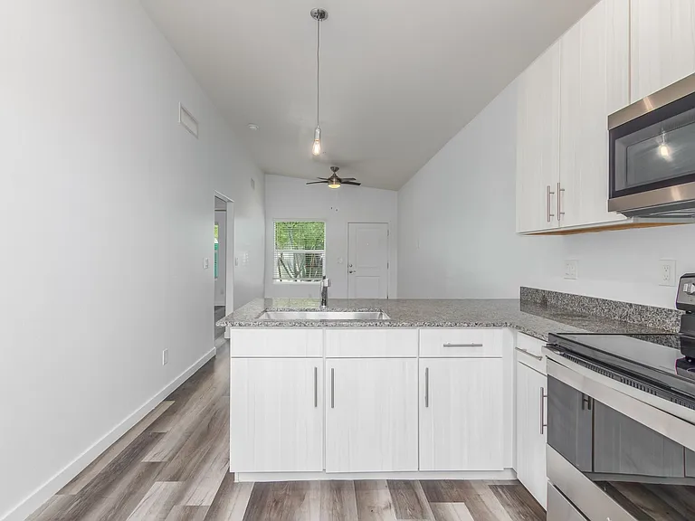 Morningside Pointe — Photo 22
