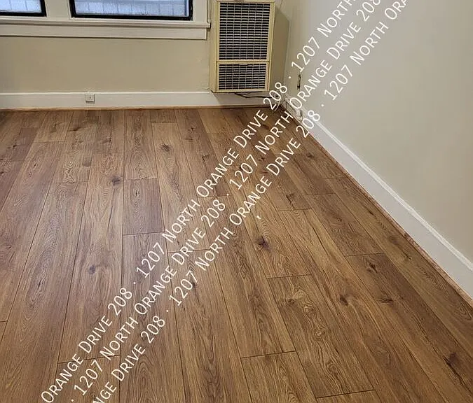 1207 N Orange Dr #208 — Photo 15