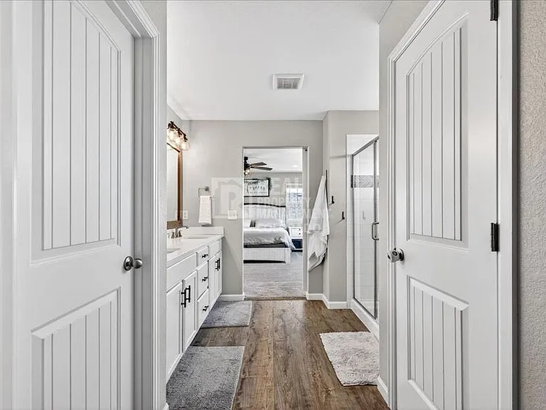 5176 Ditmars Trl — Photo 31