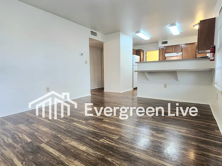 4321 Lew Wallace Dr — Photo 8