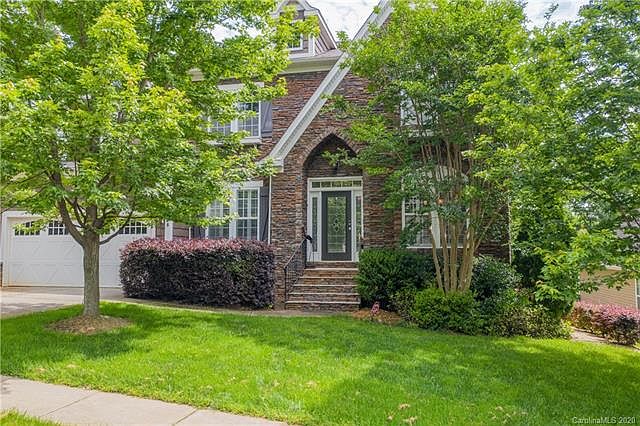 1st image of 13418 Reunion St