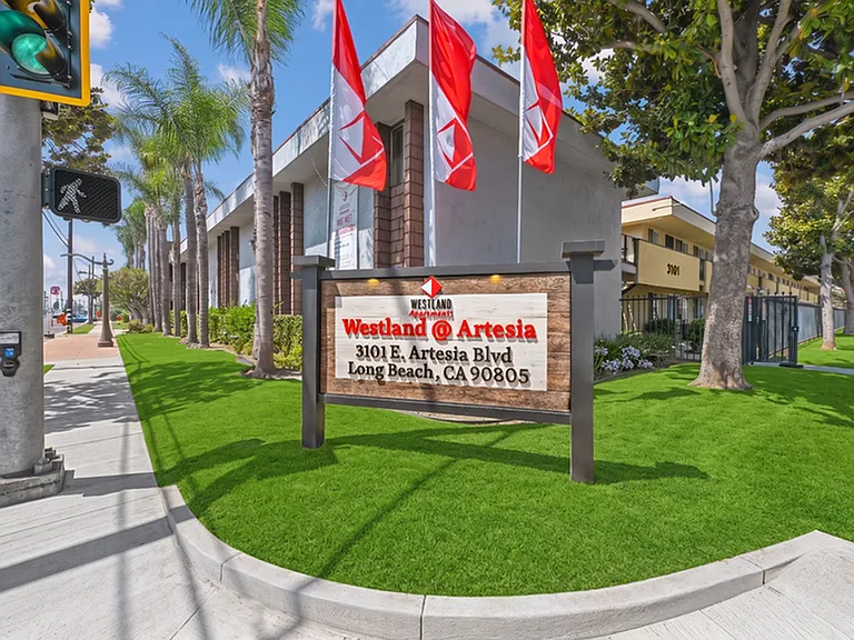 Westland @ Artesia — Photo 1