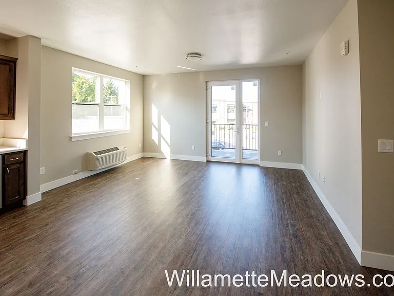 2385 Fairgrounds Rd NE — Photo 93