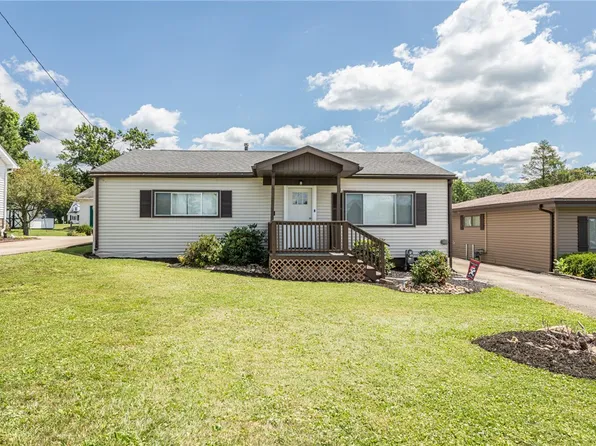 198 Hopwood Fairchance Rd, Uniontown, PA 15401