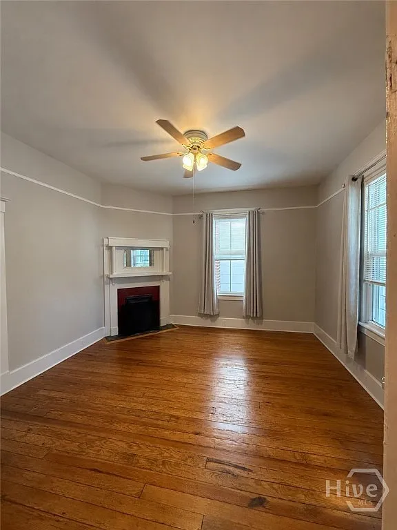2 bed, 1.0 bath, 900 sqft, $1,500 — Photo 3