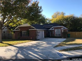 13213 Ryden Dr, Live Oak, TX 78233