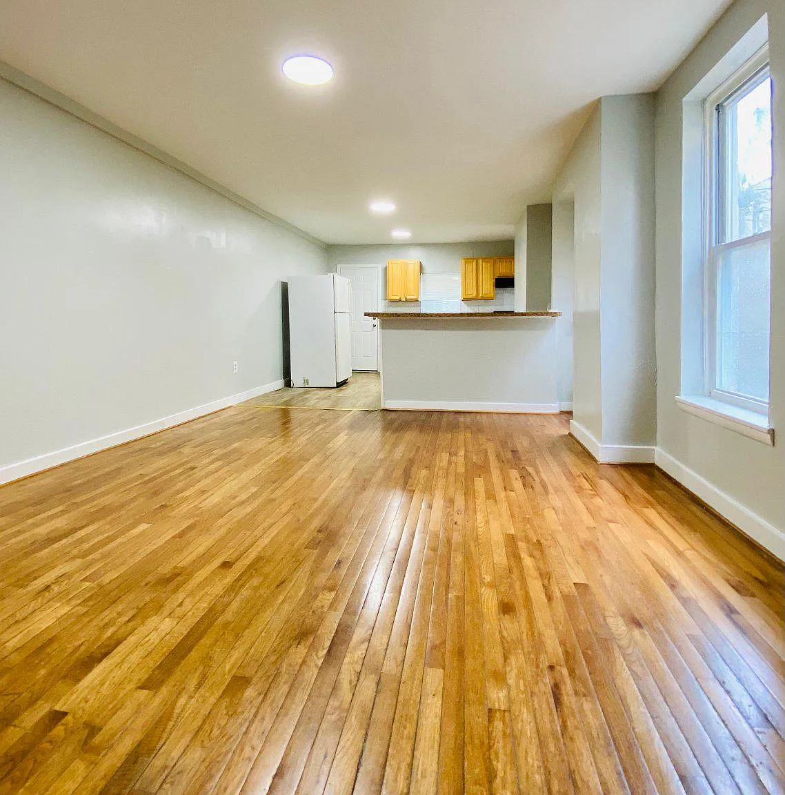 3 bed, 2.0 bath, 1728 sqft, $1,550 — Photo 4