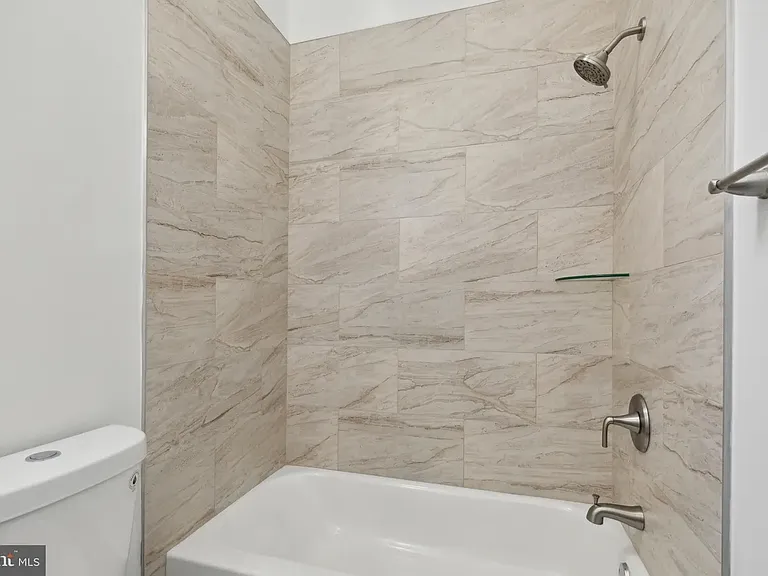 19011 Partridge Wood Dr — Photo 16
